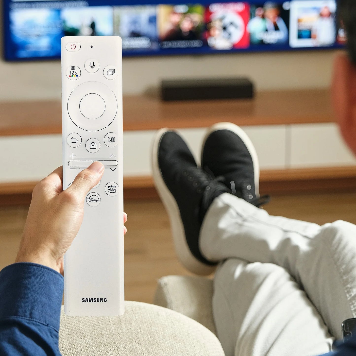 Samsung Replacement TV Remote with Solar Cell BN5901391B (White)