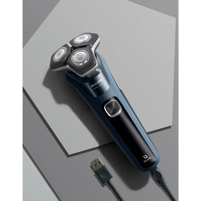 Braun Series 8 8563cc Wet & Dry Shaver