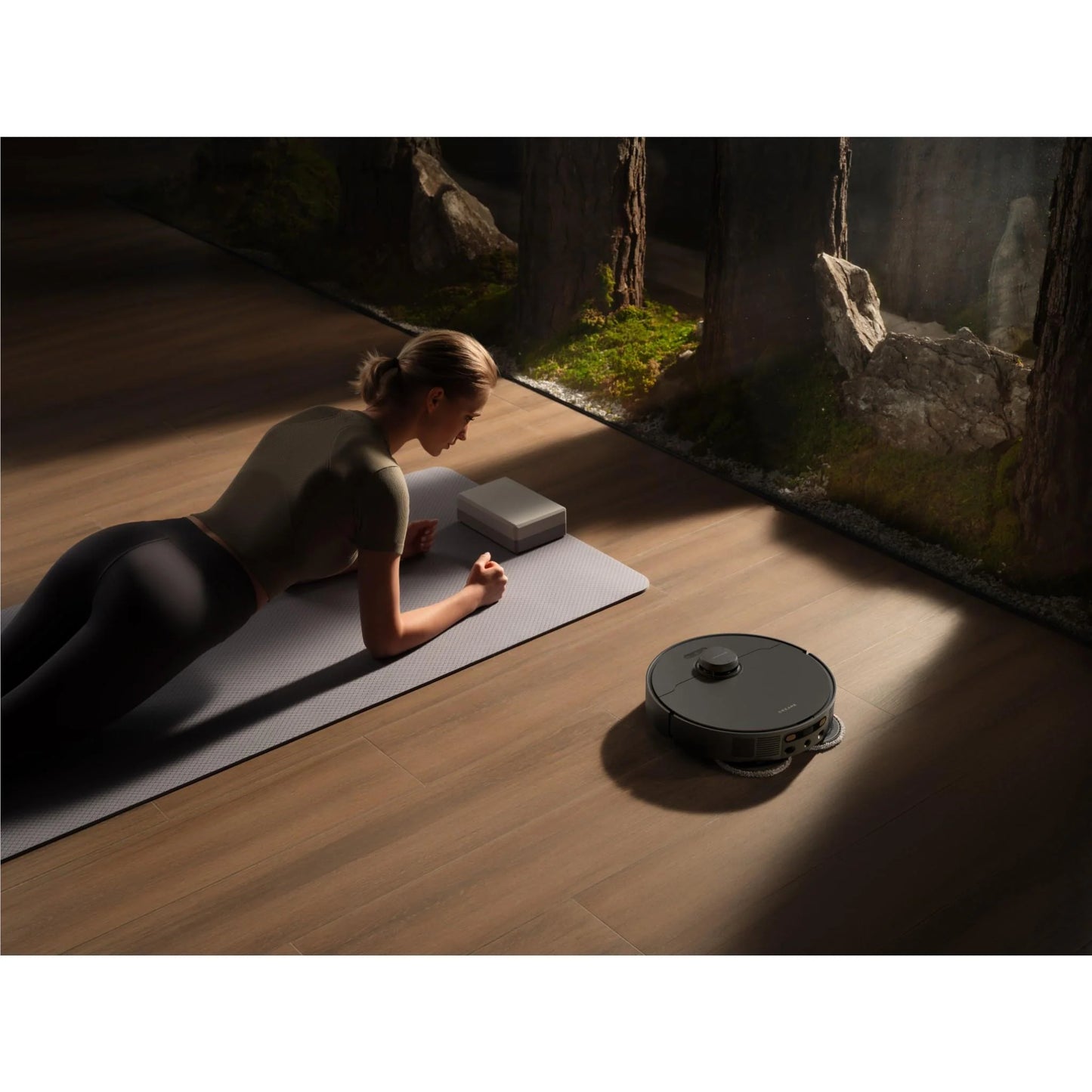 Dreame L40s Pro Ultra Robot Vacuum and Mop with Auto-Empty and Mop Self-Cleaning